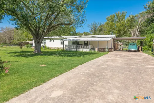 375 Willow Drive, McQueeney, TX 78123