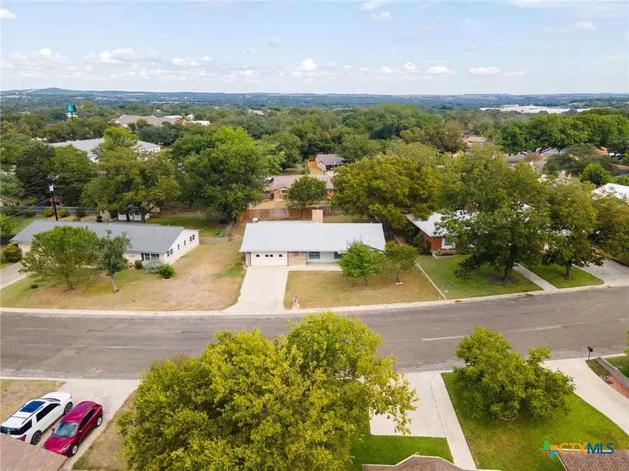 20 Snell Drive, Lampasas, TX 76550 - Image #2