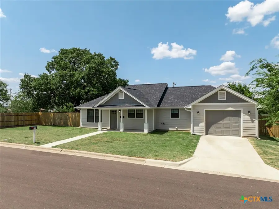 1407 Mill Street, Gatesville, TX 76528 - Image #3