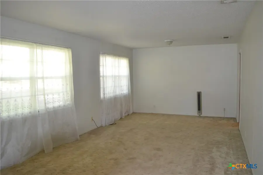 2202 S 53rd Street, Temple, TX 76504 - Image #3