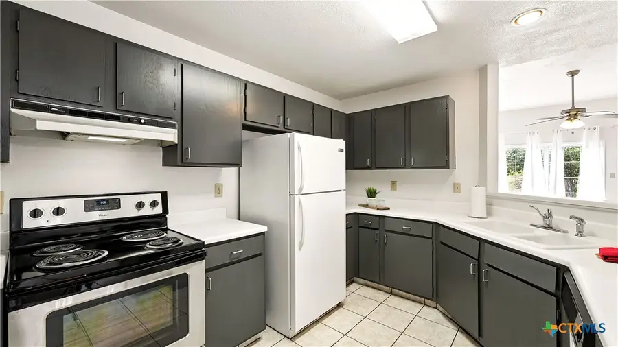 8 Oak Villa Road #G-2, Canyon Lake, TX 78133 - Image #3