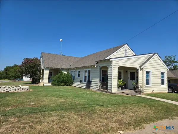 404 Fennimore Street, Gatesville, TX 76528