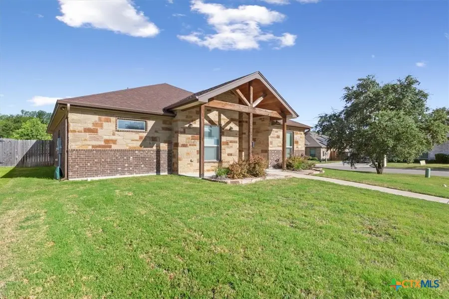 404 Damascus Drive, Belton, TX 76513 - Image #3