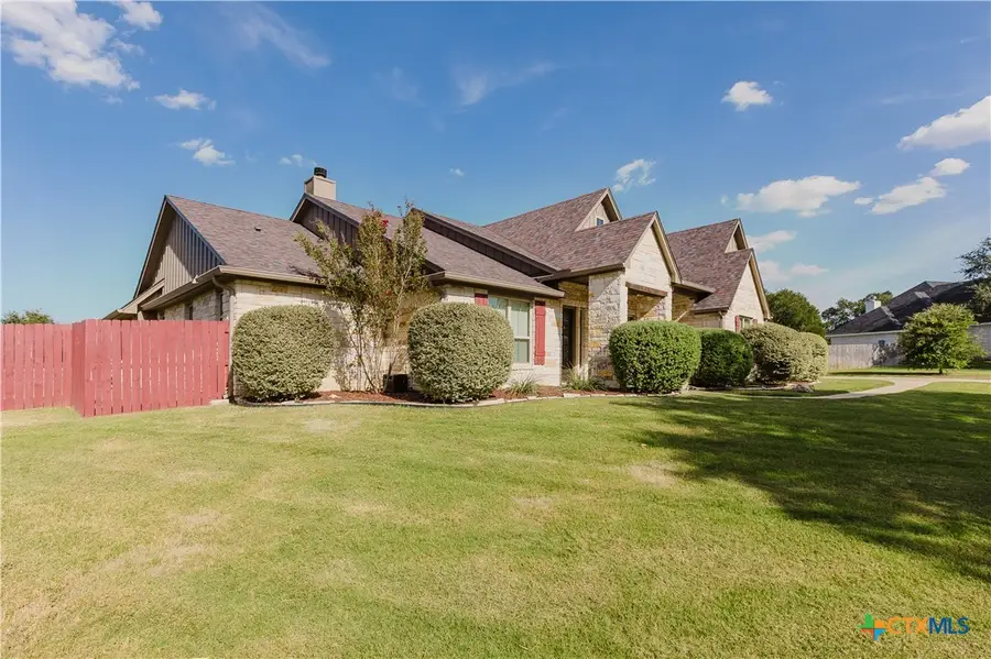 1102 Deer Crossing, Salado, TX 76571 - Image #3