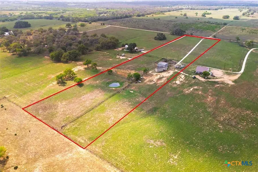 2998 County Road 302, Floresville, TX 78114 - Image #2