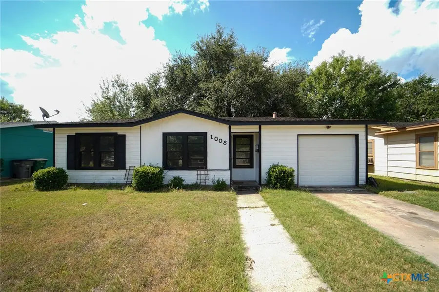 1005 E Polk Avenue, Victoria, TX 77901 - Image #2