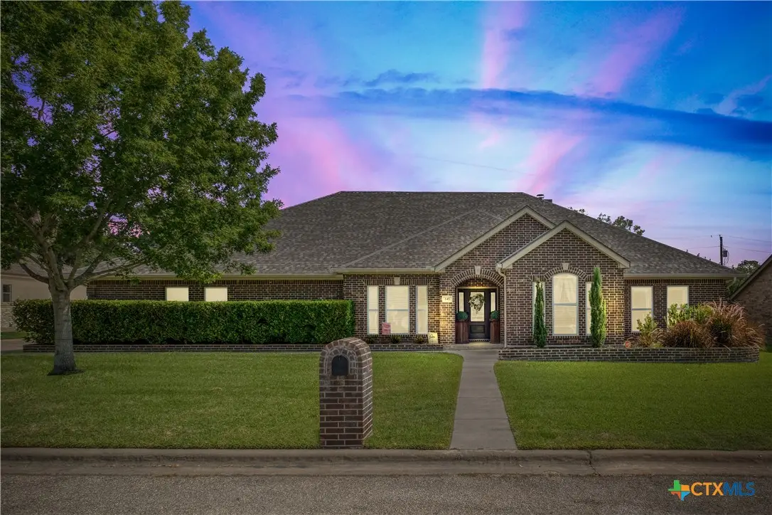 145 River Park Drive, Luling, TX 78648 - Image #1