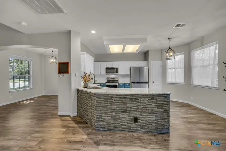 197 Tapwood Lane, Cibolo, TX 78108 - Image #2