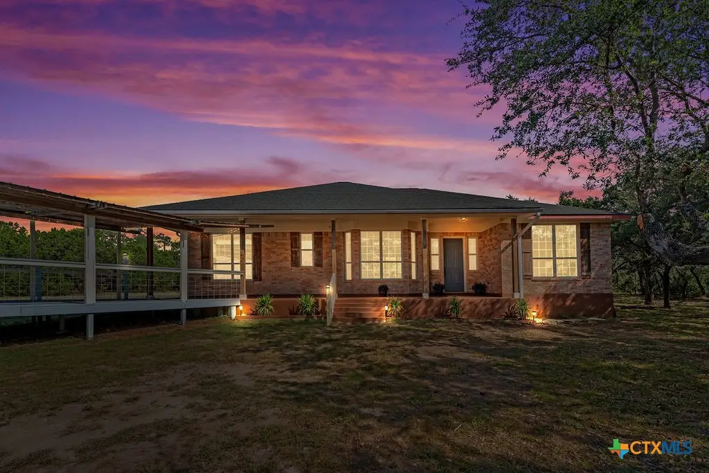 300 Round Rock Road, Wimberley, TX 78676 - Image #1