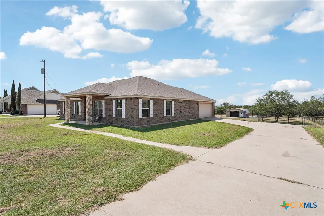 242 County Road 3150, Kempner, TX 76539 - Image #1