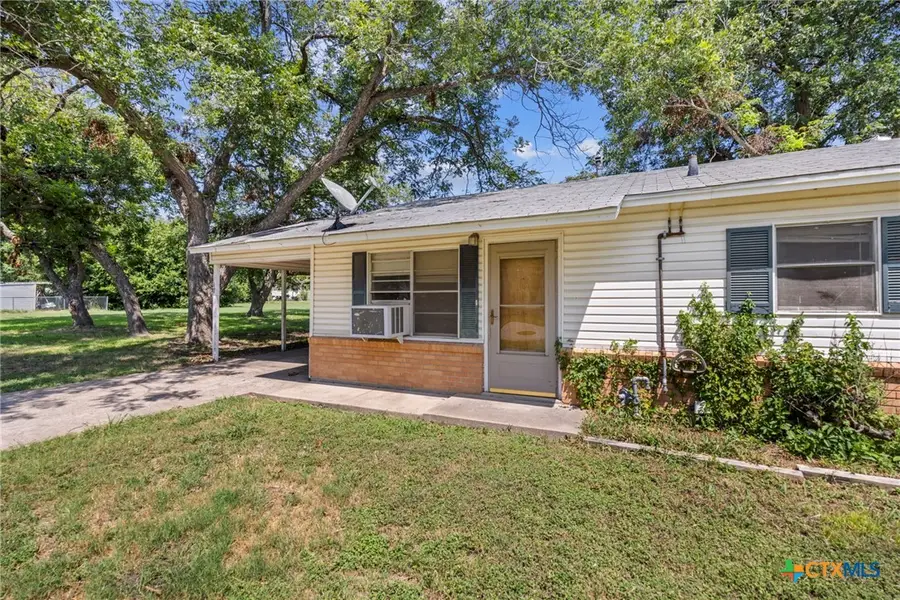 17 Ellis Avenue, Troy, TX 76579 - Image #2