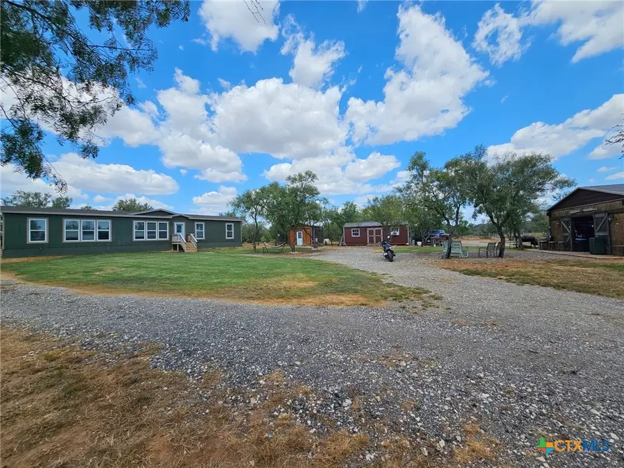 2438 Ralph Coughran Rd Road, Pleasanton, TX 78064 - Image #2