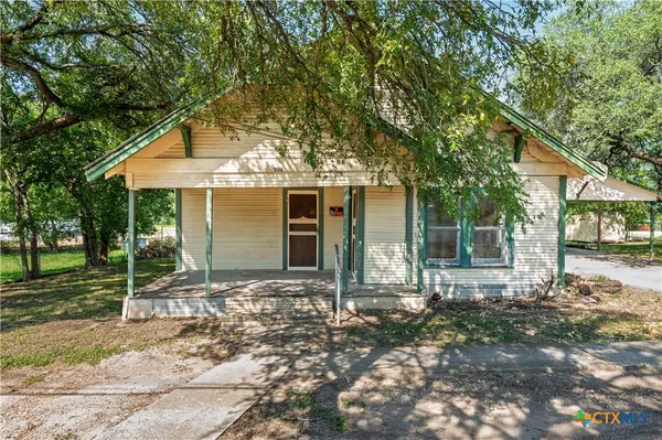 908 Campbell Street, Lampasas, TX 76550