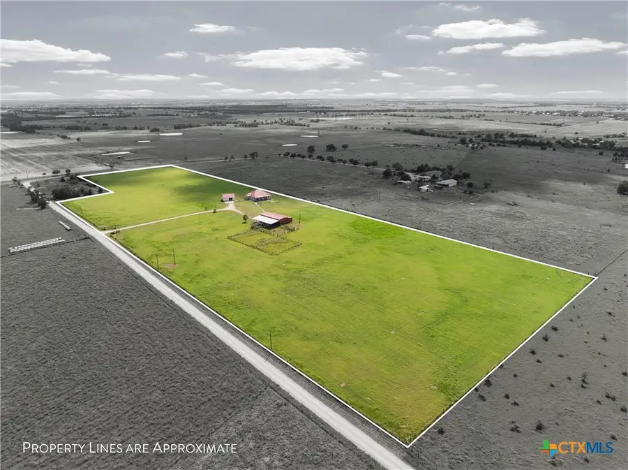 231 County Road 136, Burlington, TX 76519 - Image #2