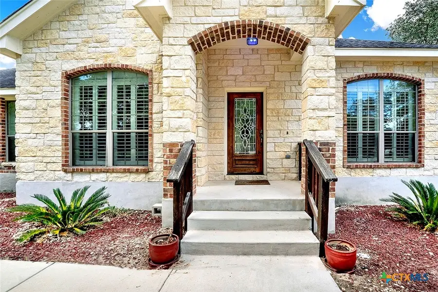 162 Champions Boulevard, La Vernia, TX 78121 - Image #3