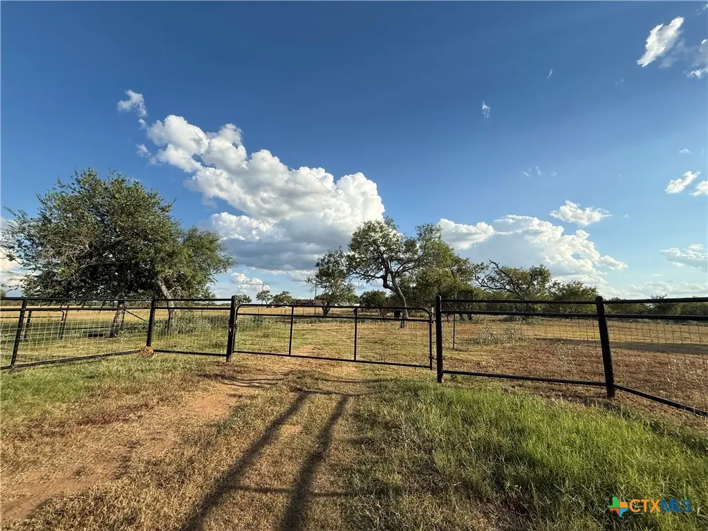 421 Zion Hill Road, Seguin, TX 78155 - Image #1