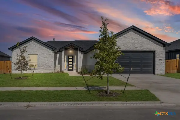 214 Creek Plum Lane, Temple, TX 76502