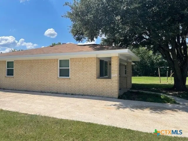 1300 Westpark Circle, Cameron, TX 76520 - Image #3