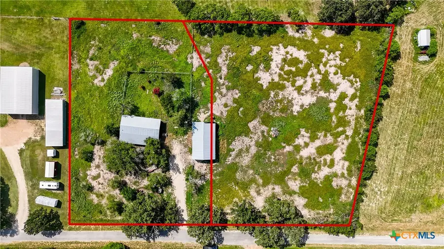 275 & 279 Cross Road, Kingsbury, TX 78638 - Image #2