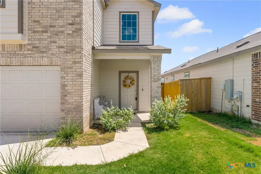 129 Rowdy Yates Way, Jarrell, TX 76537 - Image #2