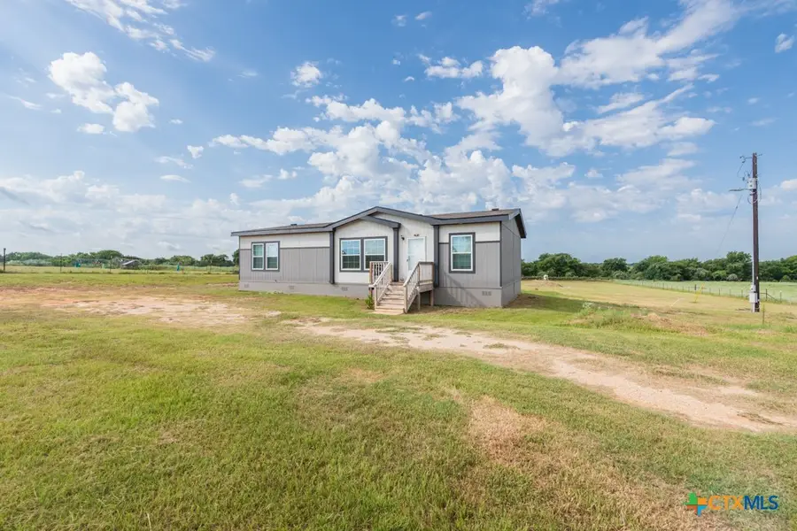 859 Ivy Switch Road, Luling, TX 78648 - Image #2