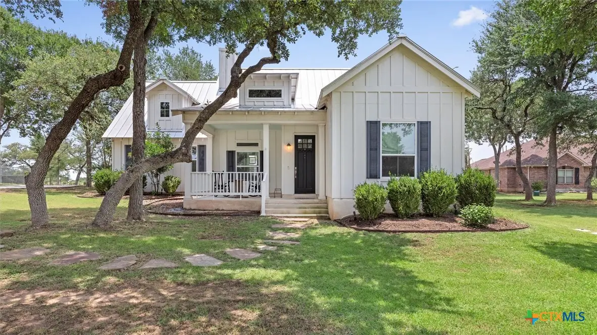 2730 Beaver Lane, New Braunfels, TX 78132 - Image #1