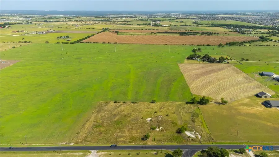 1499 County Road 311, Jarrell, TX 76537 - Image #3