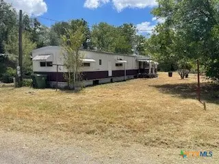 811 Dunn Street, Cuero, TX 77954 - Image #1