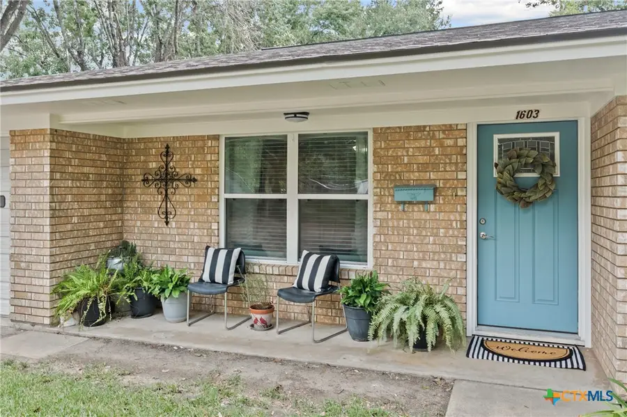 1603 N Davis Avenue, Cameron, TX 76520 - Image #3