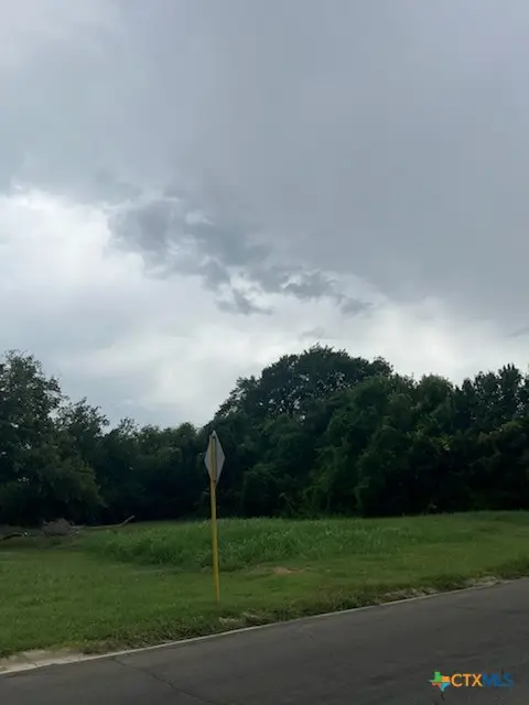 515 S Roy Reynolds Drive, Harker Heights, TX 76548