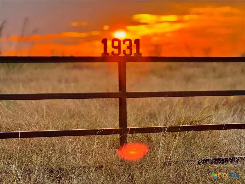 1931 Scull Rd, Northeast Guadalupe, TX 78666 - Image #1