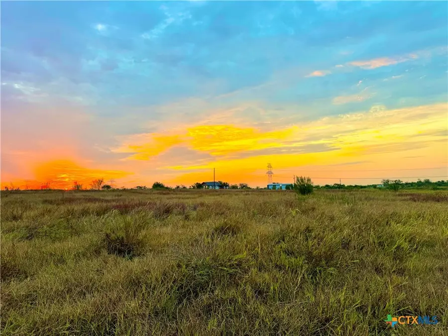 1931 Scull Rd, Northeast Guadalupe, TX 78666 - Image #2