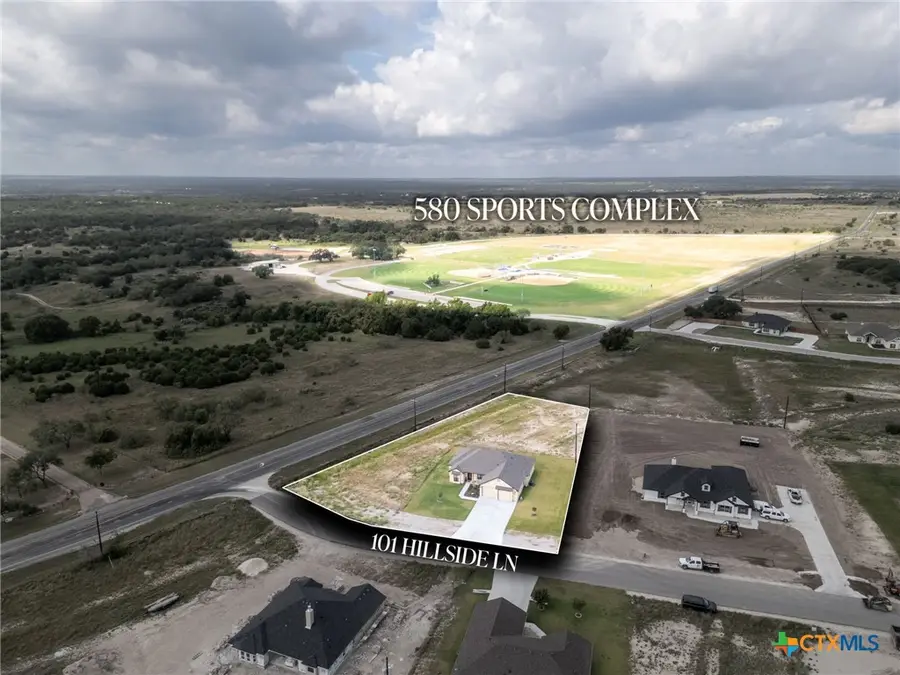 101 Hillside Lane, Lampasas, TX 76550 - Image #2