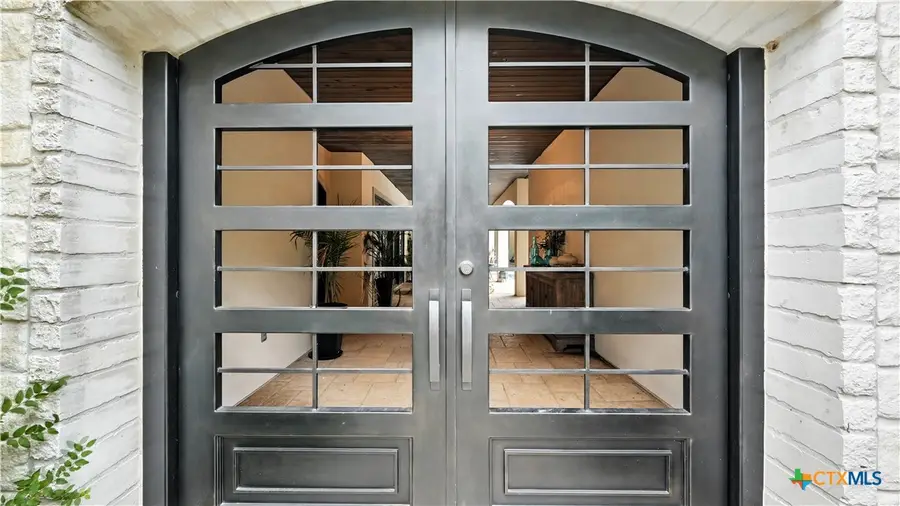 8614 Wild Wind Park, San Antonio, TX 78266 - Image #3