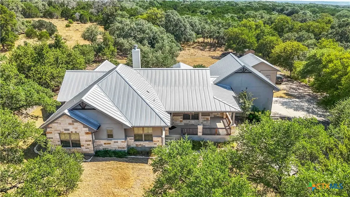 645 Cambridge Drive, New Braunfels, TX 78132 - Image #1