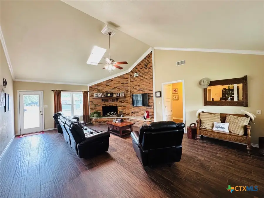 100 Sunny Lane, Gatesville, TX 76528 - Image #3