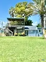 208 N Washington Boulevard, Port Oconnor, TX 77982 - Image #2