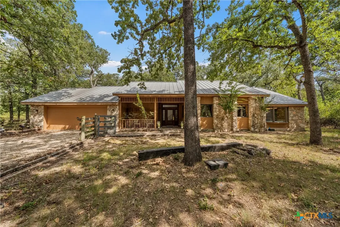 13677 Mills Lane, Holland, TX 76534 - Image #1