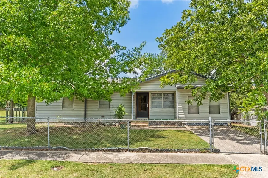 306 Margaret Lee Street, Copperas Cove, TX 76522 - Image #2
