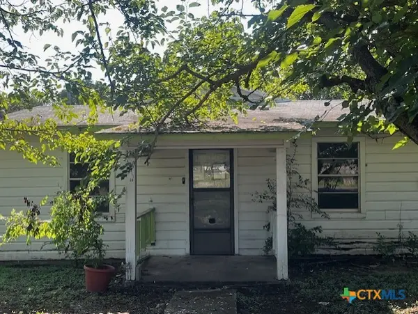 228 N Carroll Drive, Gatesville, TX 76528