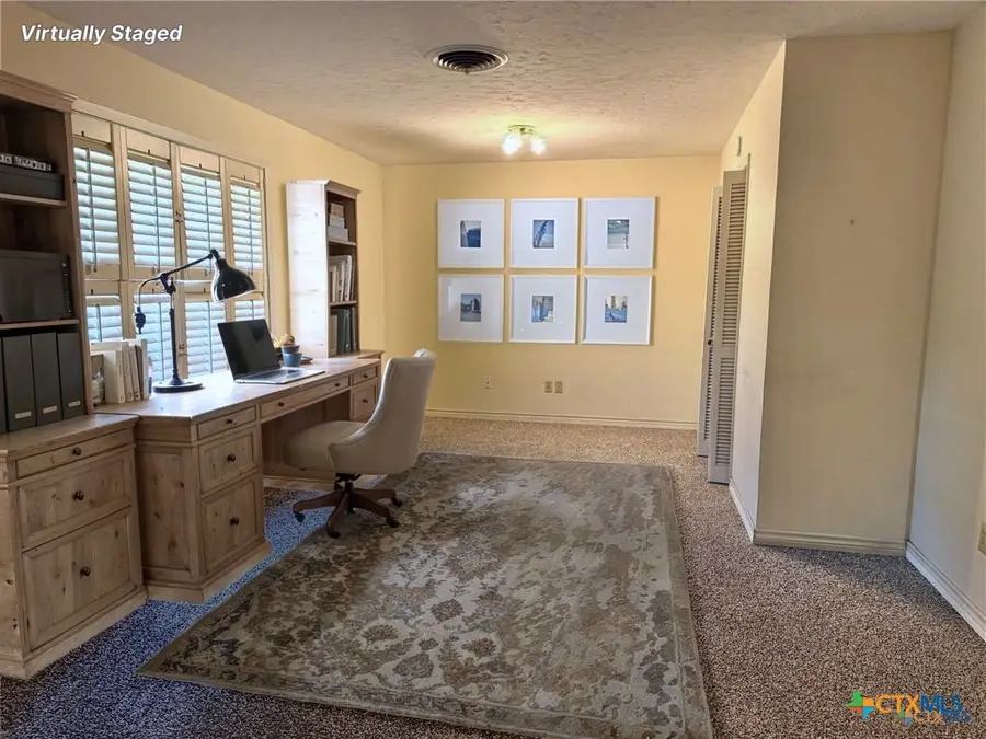 604 Berwick, Victoria, TX 77904 - Image #3