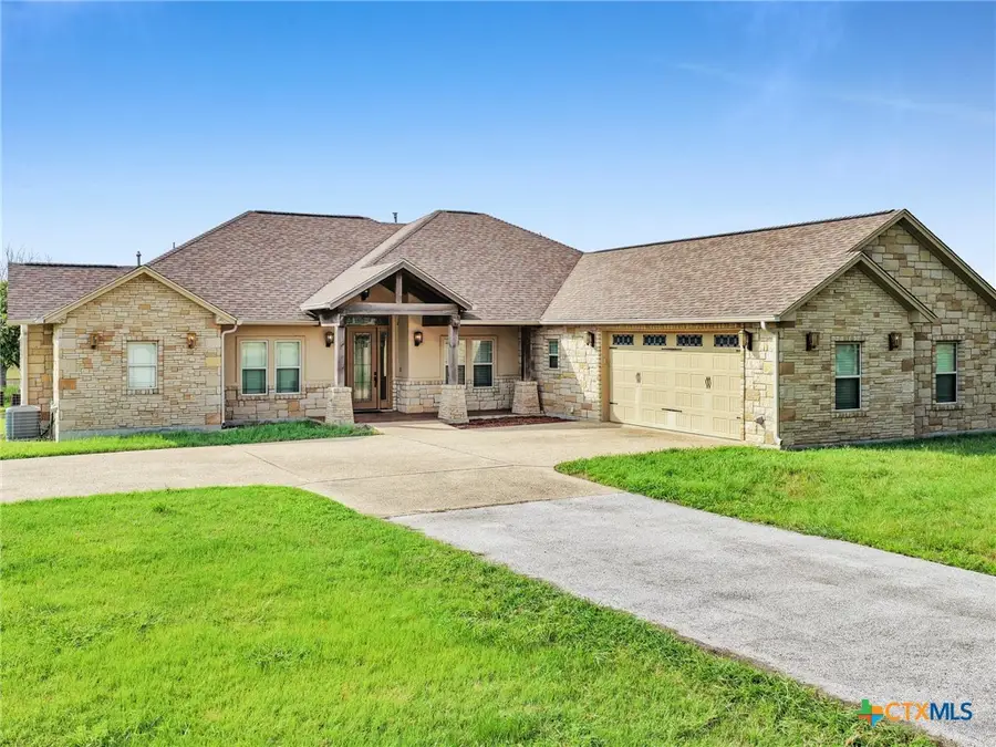 301 County Road 253, Bertram, TX 78605 - Image #3