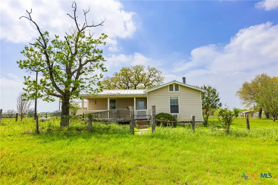 243 County Road 442, Harwood, TX 78632 - Image #2