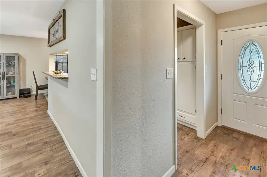 205 Monterrey Drive, Victoria, TX 77904 - Image #3