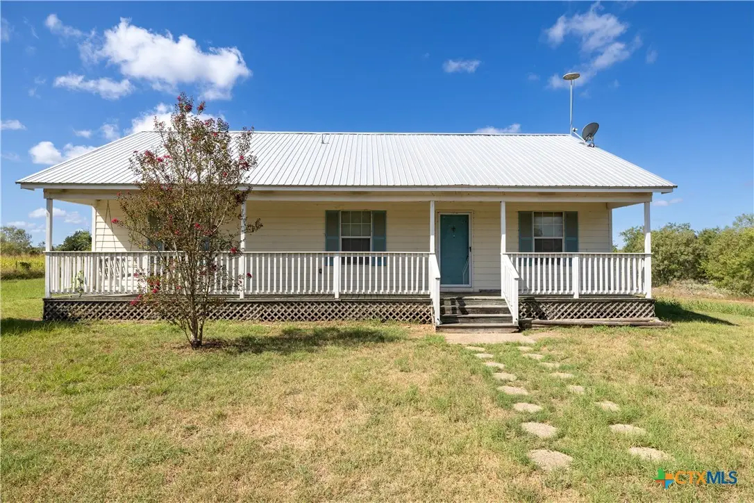 199 Sunset Trail, Luling, TX 78648 - Image #1