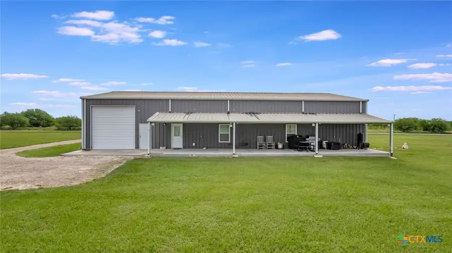 59 Leaning Oak Road, Victoria, TX 77904 - Image #3