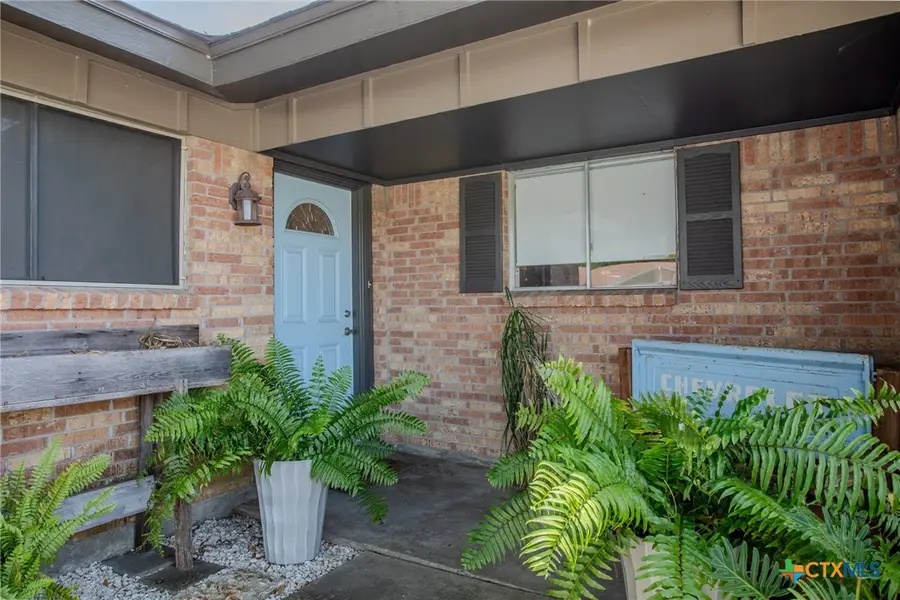 103 Canterbury Lane, Victoria, TX 77904 - Image #3