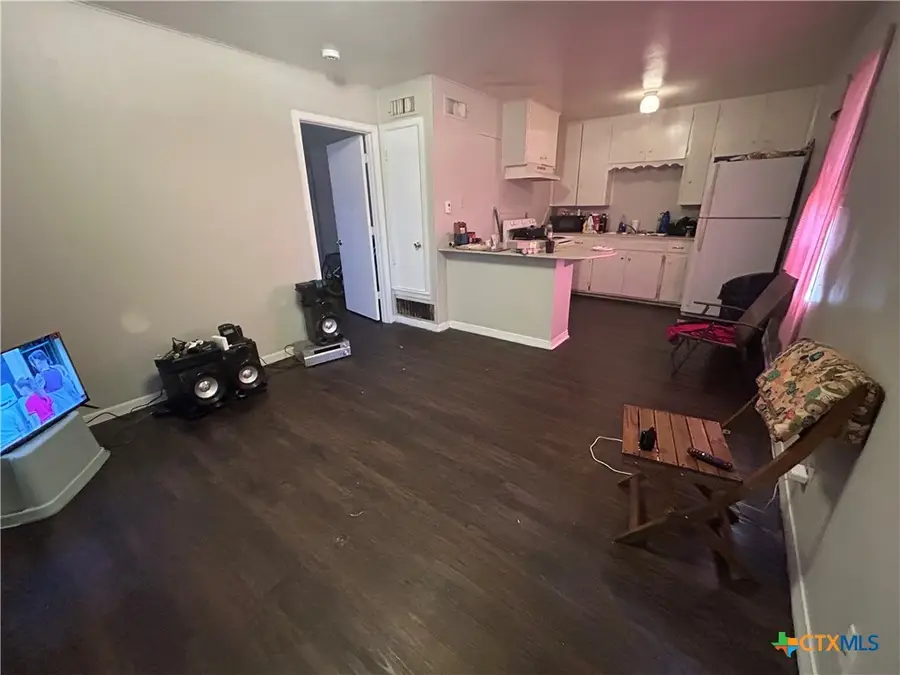 1601 N W S Young Drive, Killeen, TX 76543 - Image #2