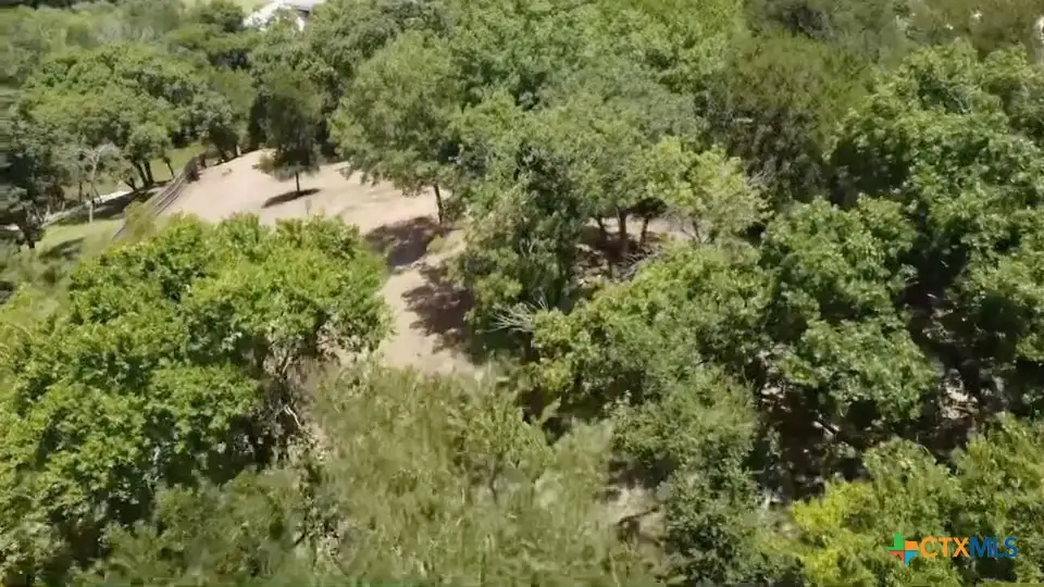 654 Creekside Drive, Belton, TX 76513 - Image #1