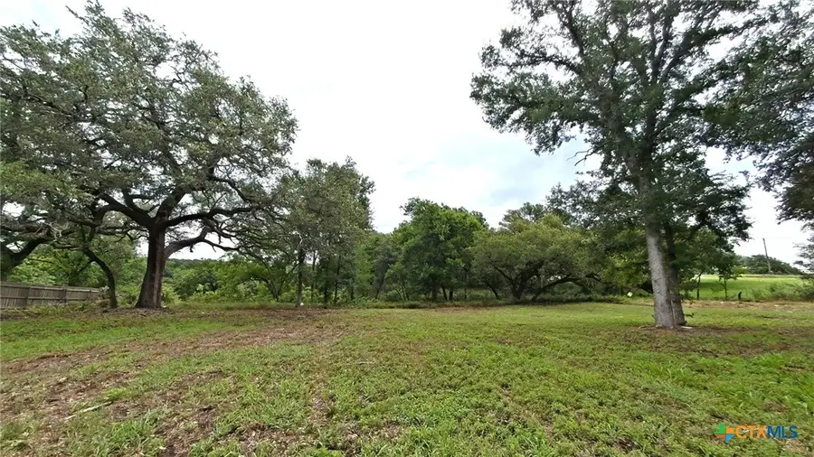 654 Creekside Drive, Belton, TX 76513 - Image #2